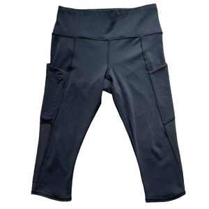 Athleta Capri Black Leggings Size Small